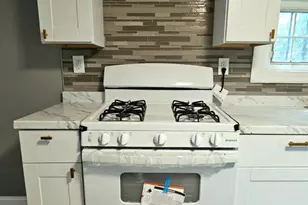 2411 N Lawrence St, Philadelphia, PA 19133 - Photo 12
