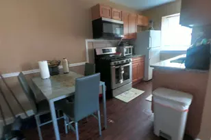 6921 Sylvester St, Philadelphia, PA 19149 - Photo 2