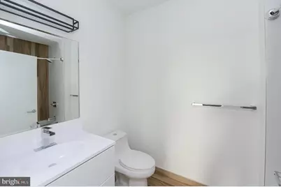 236 Thompson Street #B402, Philadelphia, PA 19122 - Photo 30