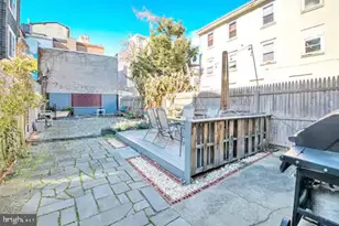 908 New Market St, Philadelphia, PA 19123 - Photo 6