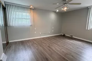 9021 Eastview Rd, Philadelphia, PA 19152 - Photo 18