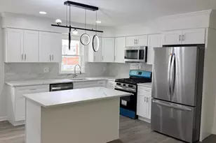 9021 Eastview Rd, Philadelphia, PA 19152 - Photo 12