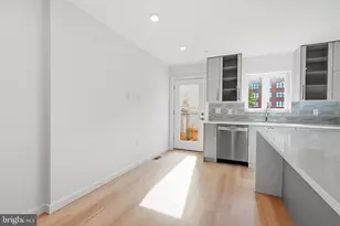 1517 Bodine Street N, Philadelphia, PA 19122 - Photo 22