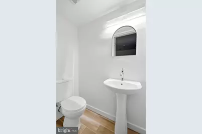 1517 Bodine Street N #A, Philadelphia, PA 19122 - Photo 32