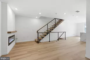1517 Bodine Street N, Philadelphia, PA 19122 - Photo 6