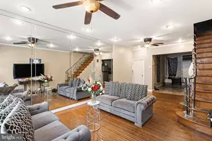 1723 Sigel St, Philadelphia, PA 19145 - Photo 2