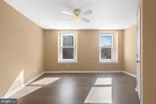 400 Green Ln, Philadelphia, PA 19128 - Photo 4