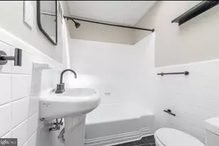 210 Albanus St, Philadelphia, PA 19120 - Photo 12