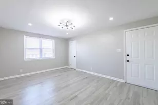 210 Albanus St, Philadelphia, PA 19120 - Photo 4