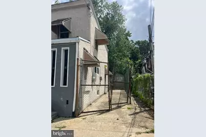 2070 E Haines Street, Philadelphia, PA 19138 - Photo 2