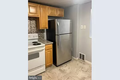 2070 E Haines Street, Philadelphia, PA 19138 - Photo 8