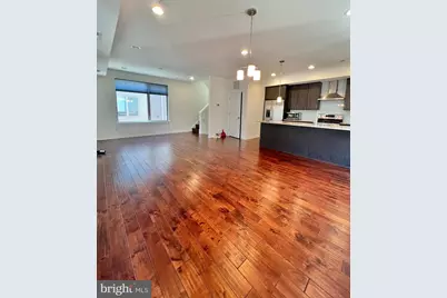 2122 Kensington Walk, Philadelphia, PA 19125 - Photo 2