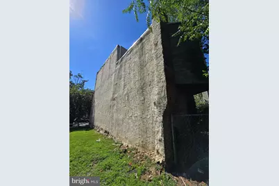 2431 N 19th Street, Philadelphia, PA 19132 - Photo 2