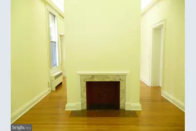 235 S 21st Street #1F, Philadelphia, PA 19103 - Photo 6