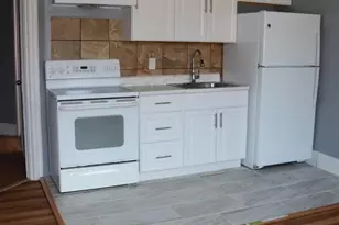 6906 Woodland Ave, Philadelphia, PA 19142 - Photo 2