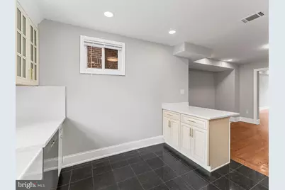 2715 Snyder Avenue, Philadelphia, PA 19145 - Photo 16