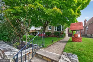 2233 Solly Ave, Philadelphia, PA 19152 - Photo 2