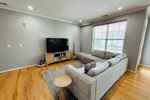 4402 Driftwood Dr, Philadelphia, PA 19129 - Photo 10