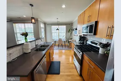 4402 Driftwood Drive, Philadelphia, PA 19129 - Photo 6