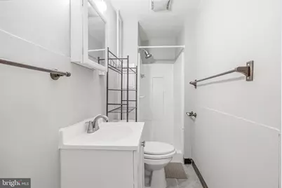 673 N 11th Street, Philadelphia, PA 19123 - Photo 14
