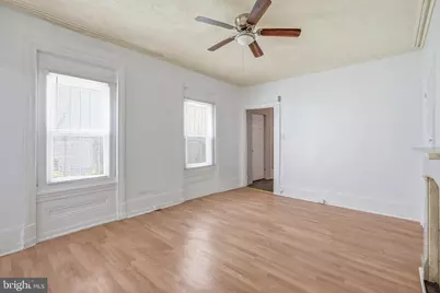673 N 11th Street, Philadelphia, PA 19123 - Photo 8