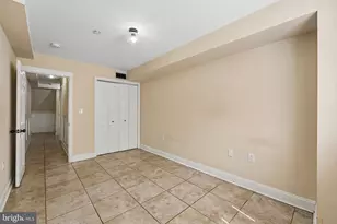 1315 N 19th St, Philadelphia, PA 19121 - Photo 12