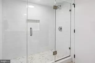 856 N Ringgold St, Philadelphia, PA 19130 - Photo 24
