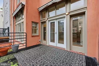 114 Bainbridge Street, Philadelphia, PA 19147 - Photo 10