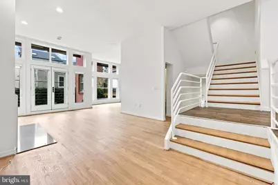 114 Bainbridge Street, Philadelphia, PA 19147 - Photo 4