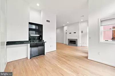 114 Bainbridge Street, Philadelphia, PA 19147 - Photo 8