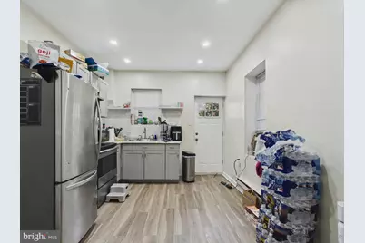 5621 Walton Avenue, Philadelphia, PA 19143 - Photo 2