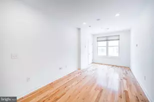 1642 N Marshall St, Philadelphia, PA 19122 - Photo 2