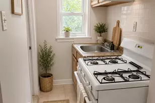 2037 N 8th St, Philadelphia, PA 19122 - Photo 2