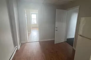 2037 N 8th St, Philadelphia, PA 19122 - Photo 12