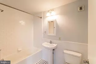 412-26 S 13th St, Philadelphia, PA 19147 - Photo 6