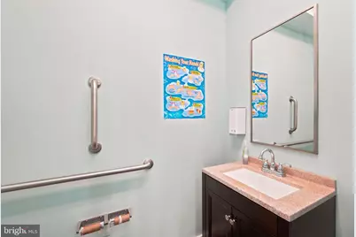 512 E Girard Avenue, Philadelphia, PA 19124 - Photo 10