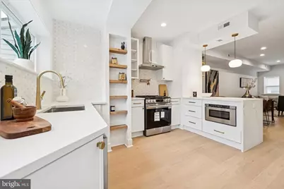 820 Pierce Street, Philadelphia, PA 19148 - Photo 1