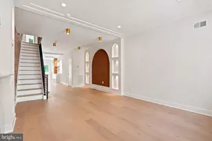 820 Pierce St, Philadelphia, PA 19148 - Photo 10