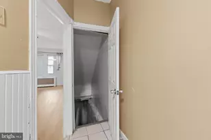 425 W Wellens Ave, Philadelphia, PA 19120 - Photo 20