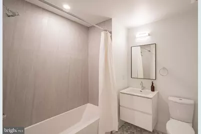 2101 Washington Ave #UNIT 323, Philadelphia, PA 19146 - Photo 10
