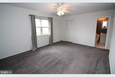 7915 Fairfield Street, Philadelphia, PA 19152 - Photo 8