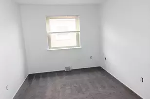 7915 Fairfield St, Philadelphia, PA 19152 - Photo 12
