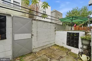 1717 S Chadwick St, Philadelphia, PA 19145 - Photo 8