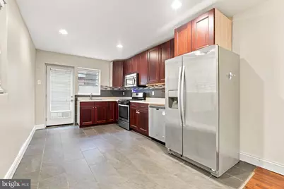 1717 S Chadwick Street, Philadelphia, PA 19145 - Photo 4
