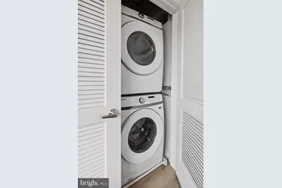 1330 S Patton Street #UNIT 403, Philadelphia, PA 19146 - Photo 8