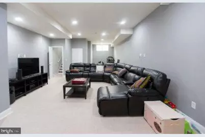 2545 E Dauphin Street, Philadelphia, PA 19125 - Photo 1