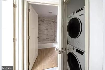 370 W Johnson Street #A201, Philadelphia, PA 19144 - Photo 6