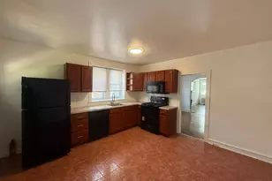 373 E Cliveden St, Philadelphia, PA 19119 - Photo 12