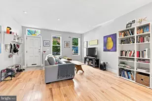 913 S 13th St, Philadelphia, PA 19147 - Photo 4