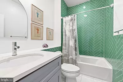 913 S 13th Street, Philadelphia, PA 19147 - Photo 24